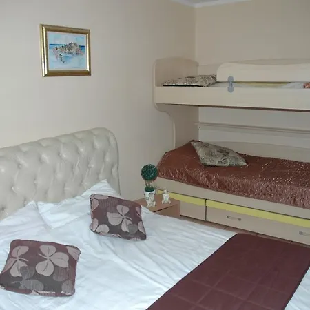 招待所 玛雅旅馆 3*